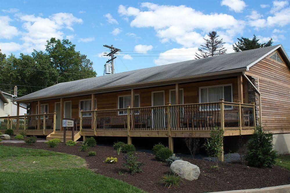 Bushkill Inn & Conference Center Exterior photo